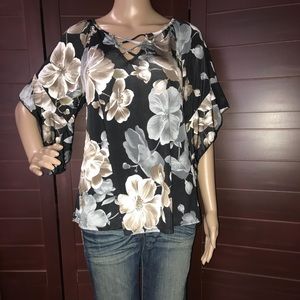 Floral Casual Top ❤️